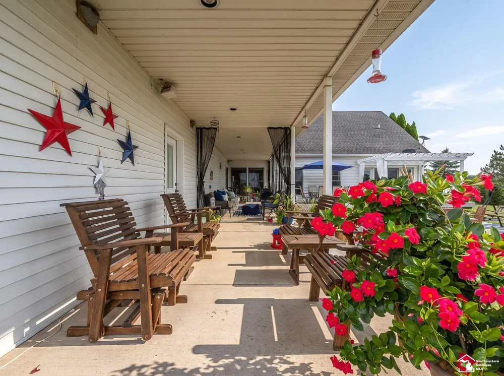 6768 Dennison Road Dundee Township, MI 48131