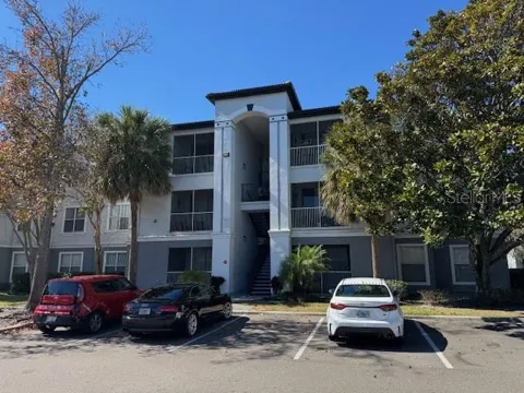 5817 LEGACY CRESCENT PLACE #302