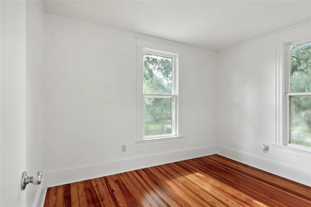 522 S OSCEOLA AVENUE Orlando, FL 32801
