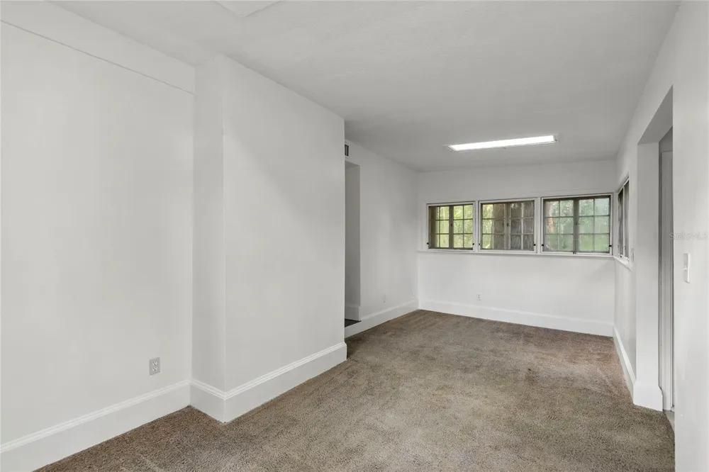 522 S OSCEOLA AVENUE Orlando, FL 32801