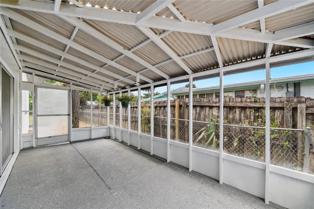 640 WESTWARD CIRCLE Daytona Beach, FL 32117