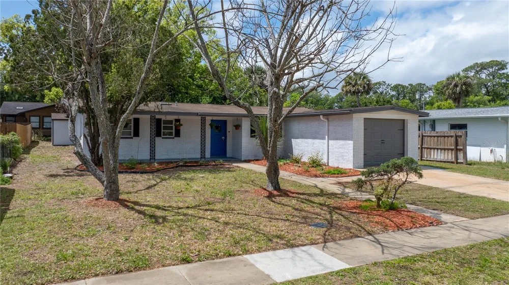640 WESTWARD CIRCLE Daytona Beach, FL 32117