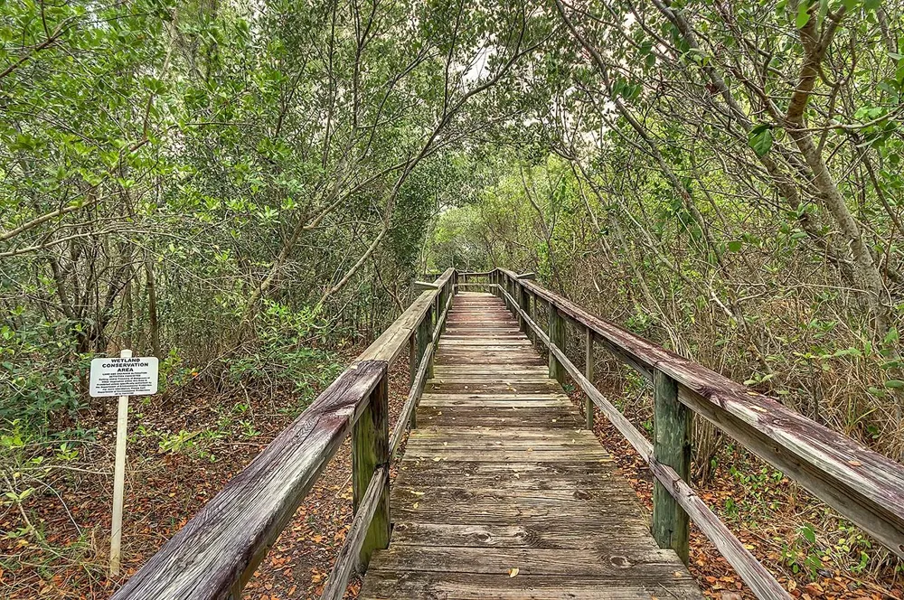 2608 WATERFORD WAY #B Palmetto, FL 34221