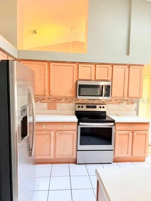 12 FALLEN OAK LANE Palm Coast, FL 32137
