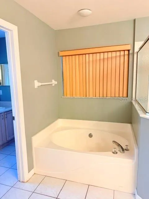 12 FALLEN OAK LANE Palm Coast, FL 32137