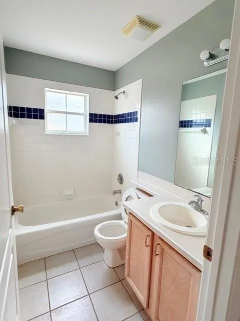 12 FALLEN OAK LANE Palm Coast, FL 32137