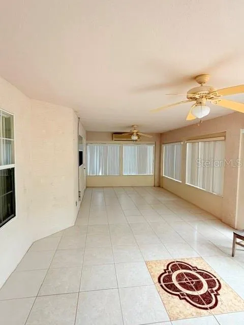 12 FALLEN OAK LANE Palm Coast, FL 32137