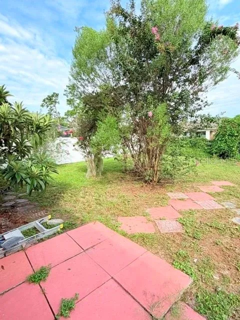 12 FALLEN OAK LANE Palm Coast, FL 32137