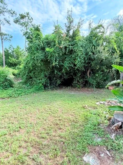 12 FALLEN OAK LANE Palm Coast, FL 32137