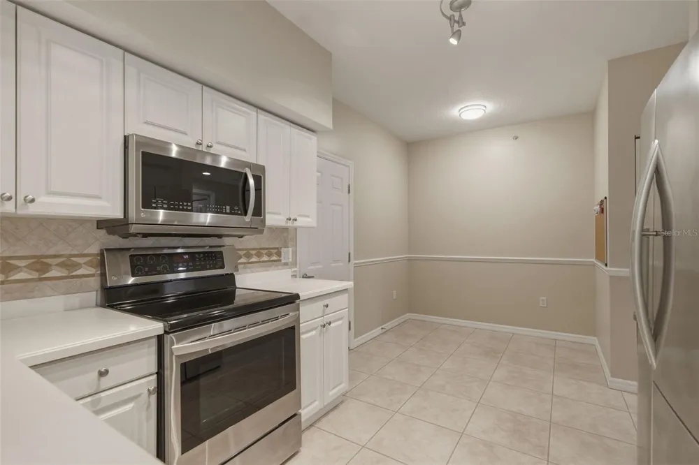 7258 CEDAR HOLLOW CIRCLE #102 Bradenton, FL 34203