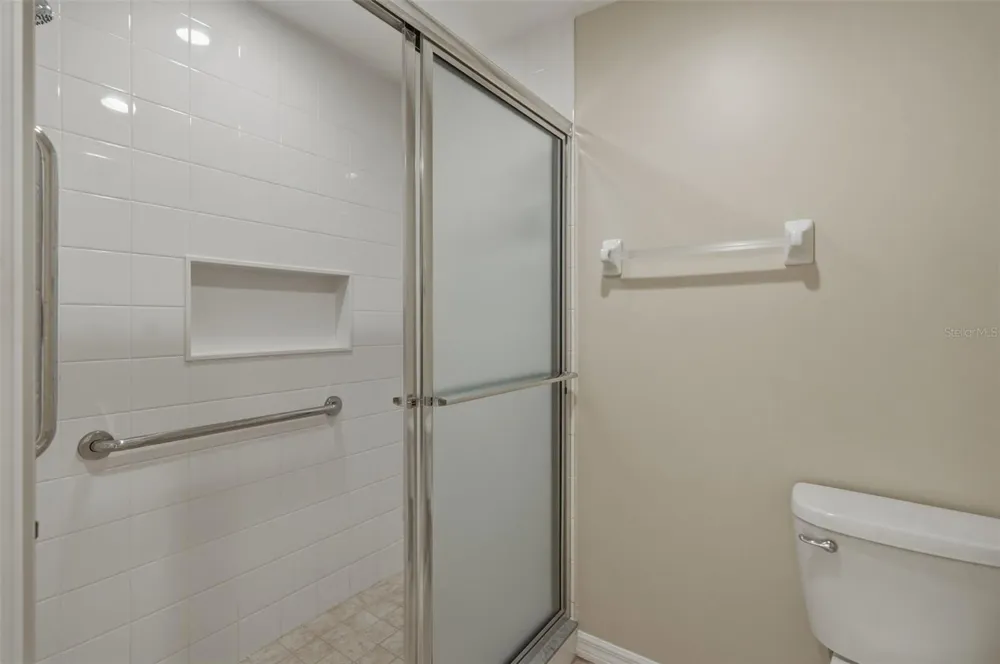 7258 CEDAR HOLLOW CIRCLE #102 Bradenton, FL 34203