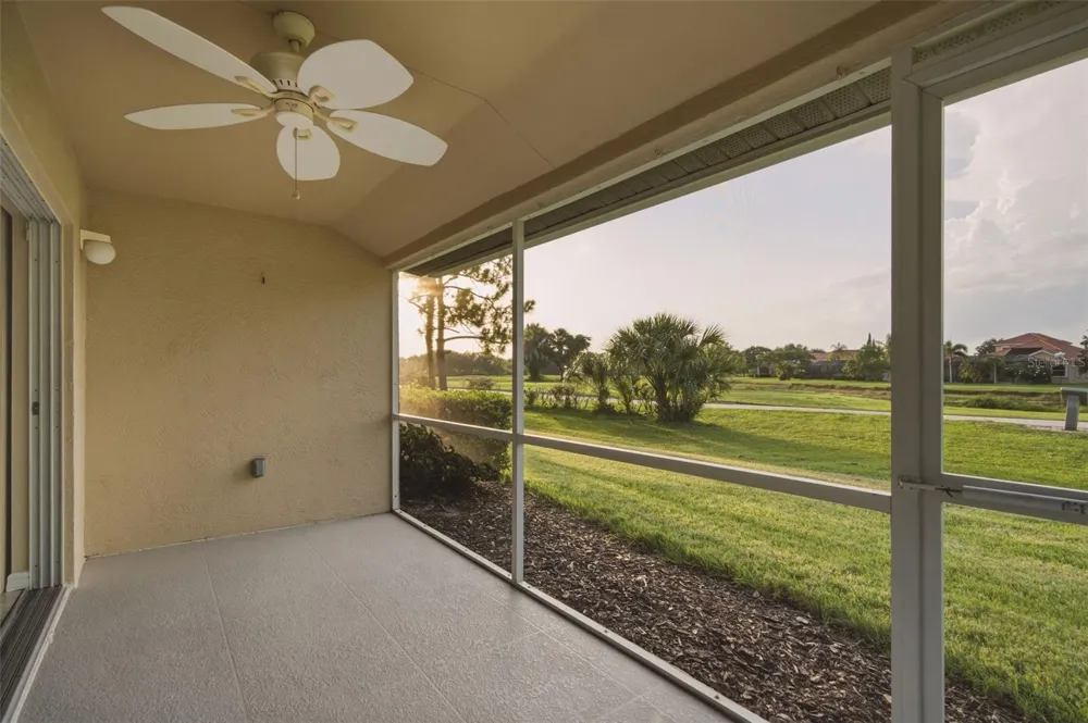 7258 CEDAR HOLLOW CIRCLE #102 Bradenton, FL 34203