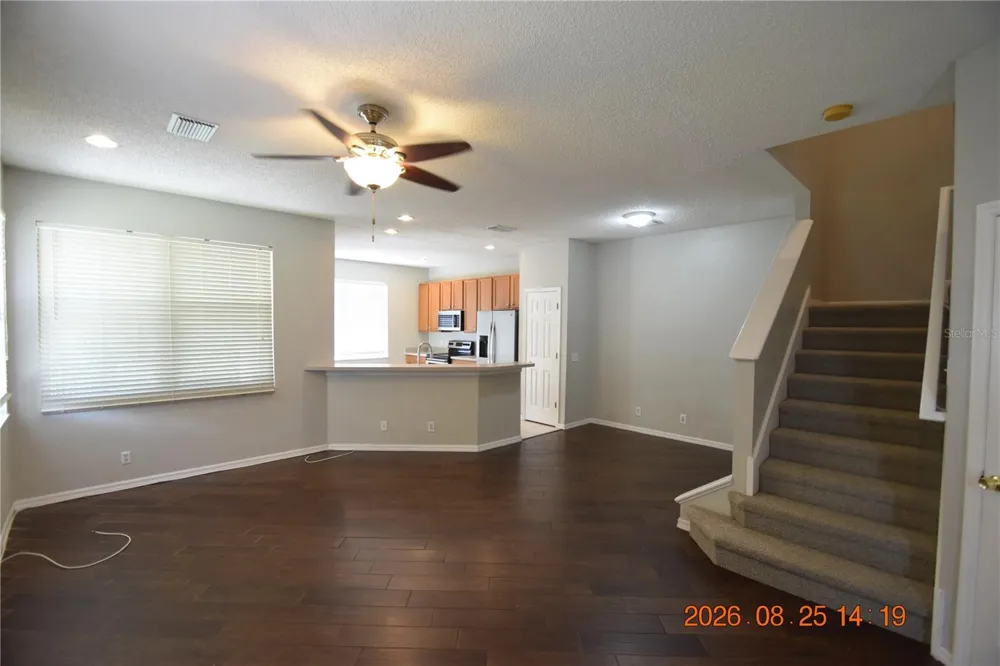 556 BLACK LION DRIVE NE #556 St Petersburg, FL 33716