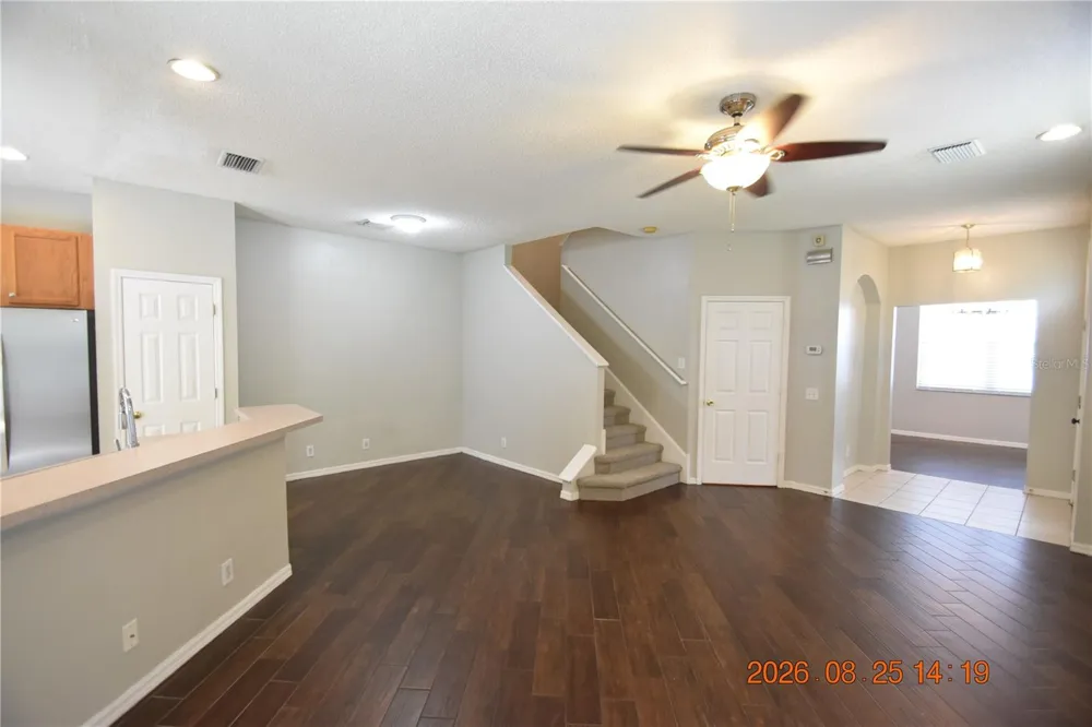 556 BLACK LION DRIVE NE #556 St Petersburg, FL 33716