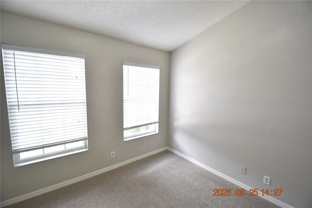 556 BLACK LION DRIVE NE #556 St Petersburg, FL 33716