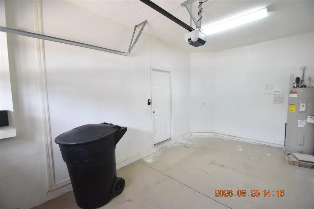 556 BLACK LION DRIVE NE #556 St Petersburg, FL 33716