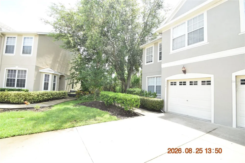 556 BLACK LION DRIVE NE #556 St Petersburg, FL 33716