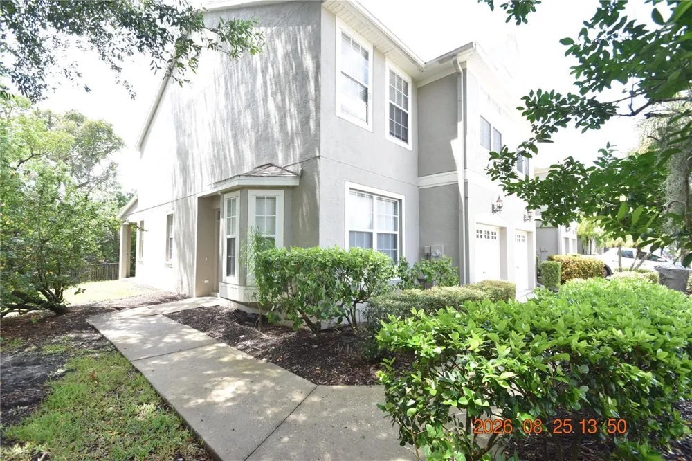 556 BLACK LION DRIVE NE #556 St Petersburg, FL 33716