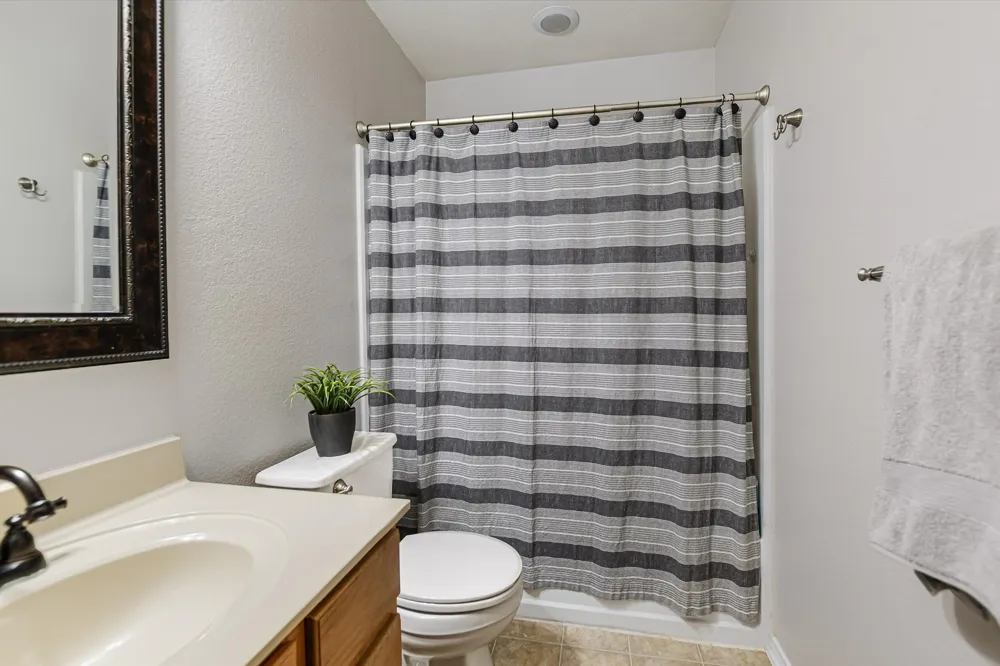 6809 Doyal Drive Austin, TX 78747
