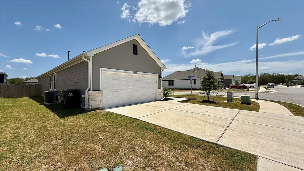 12411 Zenyatta Drive Buda, TX 78610