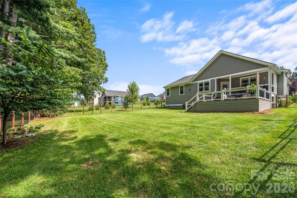 202 Windy Acres Knoll Drive Hendersonville, NC 28792