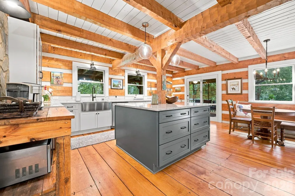 2595 Henderson Mill Road Morganton, NC 28655
