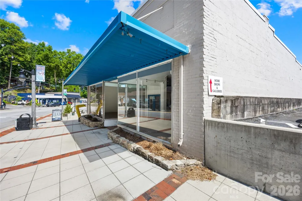 158,148 Trade Street Tryon, NC 28782