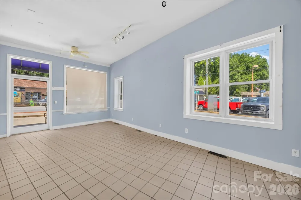 158,148 Trade Street Tryon, NC 28782