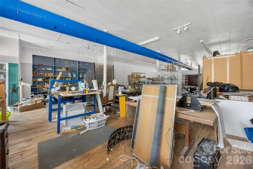 158,148 Trade Street Tryon, NC 28782