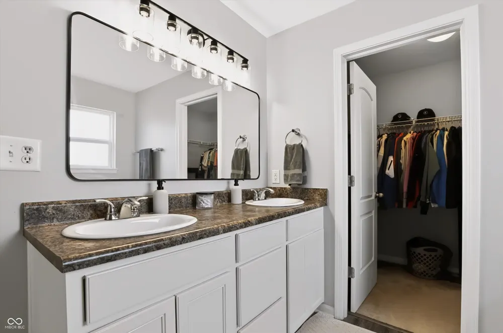 10450 Deercrest Lane Indianapolis, IN 46239