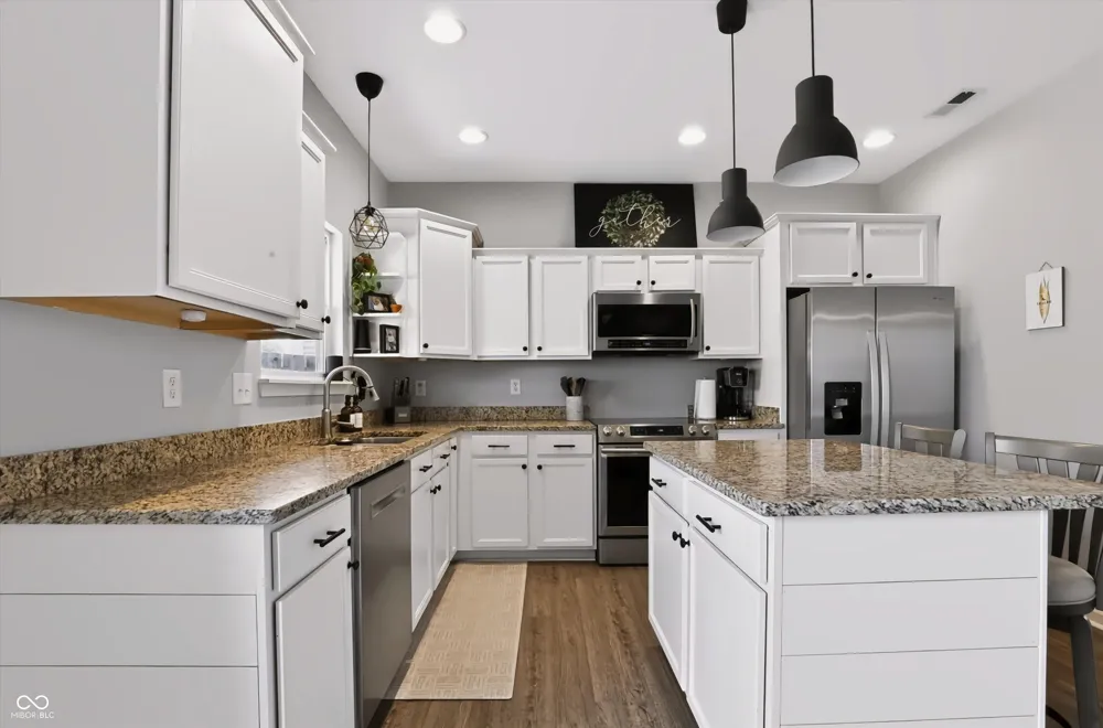 10450 Deercrest Lane Indianapolis, IN 46239