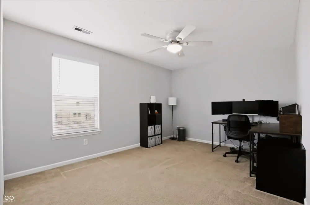 10450 Deercrest Lane Indianapolis, IN 46239