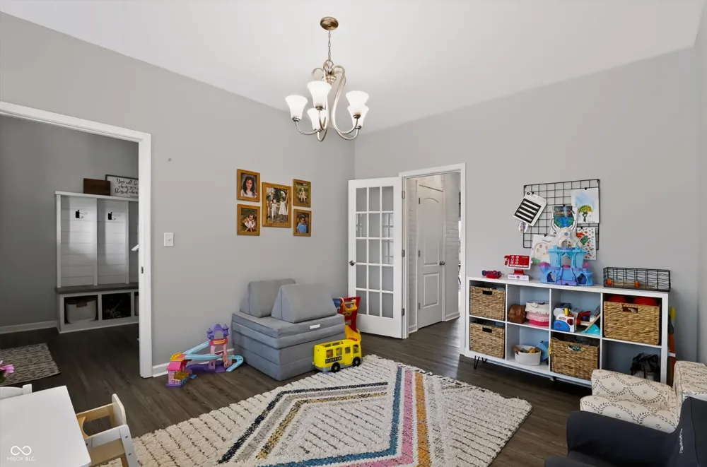 10450 Deercrest Lane Indianapolis, IN 46239
