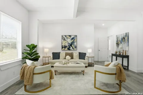 1803 Calhoun