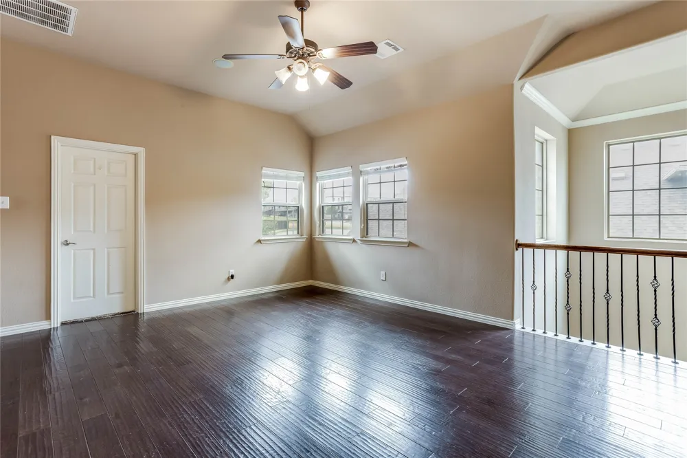 1014 Kaylie Street Grand Prairie, TX 75052