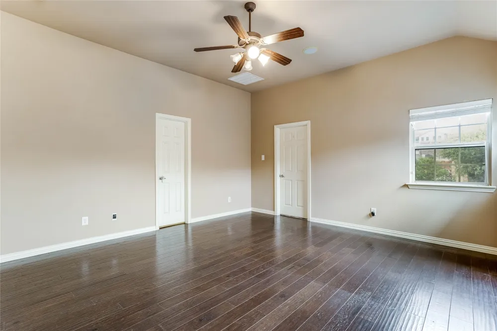 1014 Kaylie Street Grand Prairie, TX 75052