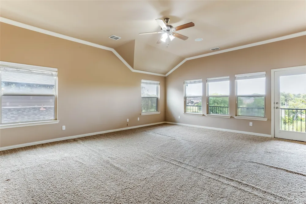 1014 Kaylie Street Grand Prairie, TX 75052