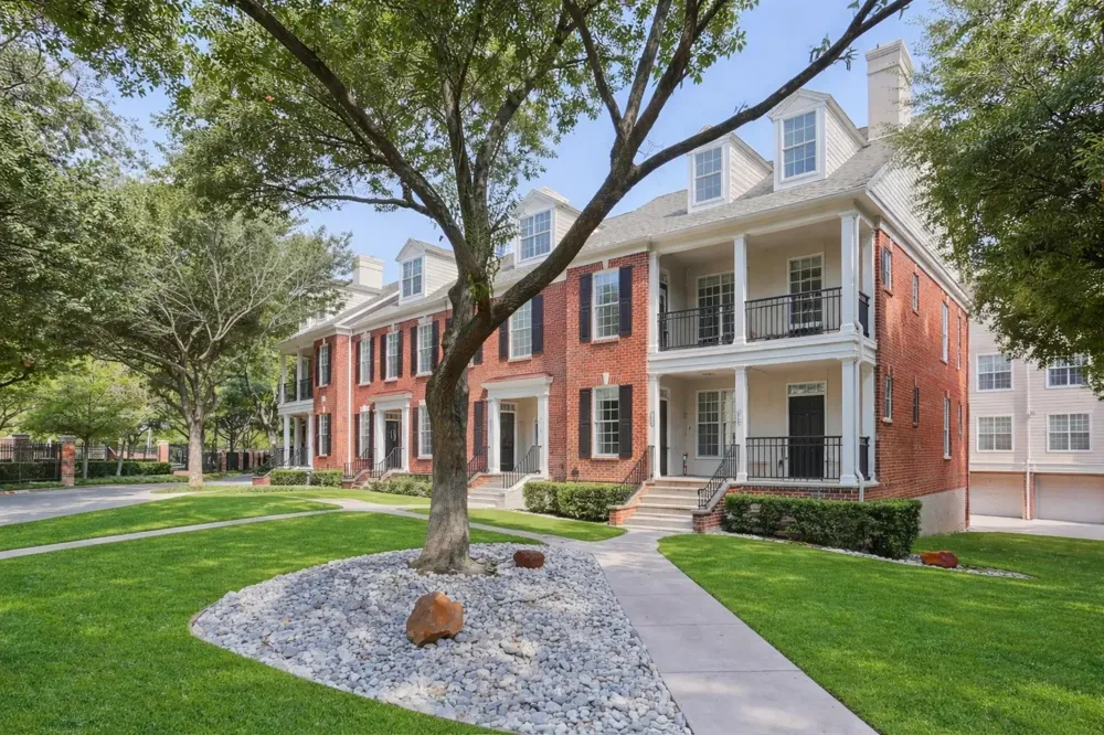 5445 Caruth Haven Lane #2514 Dallas, TX 75225
