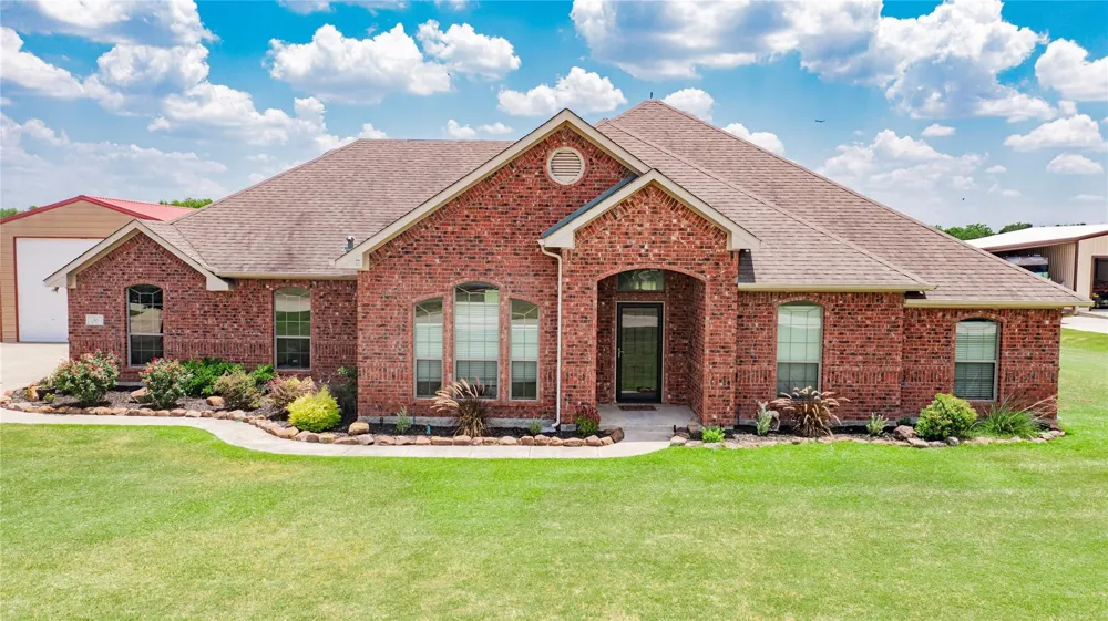 245 Mckinley Lane Royse City, TX 75189