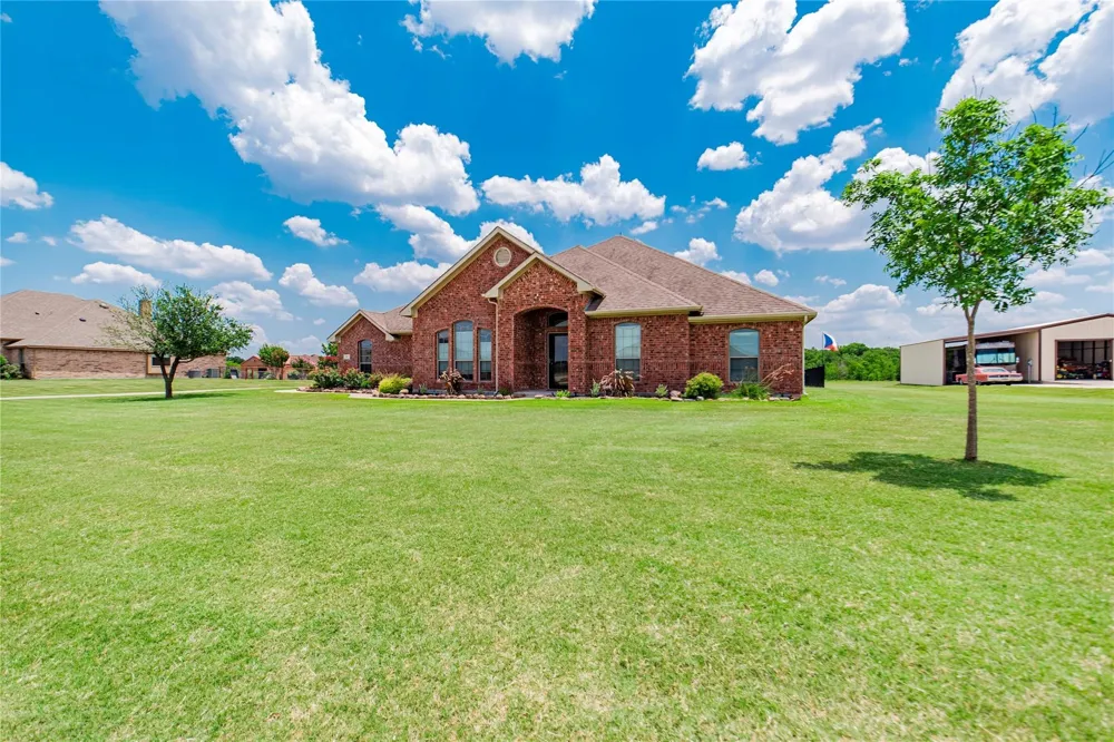 245 Mckinley Lane Royse City, TX 75189