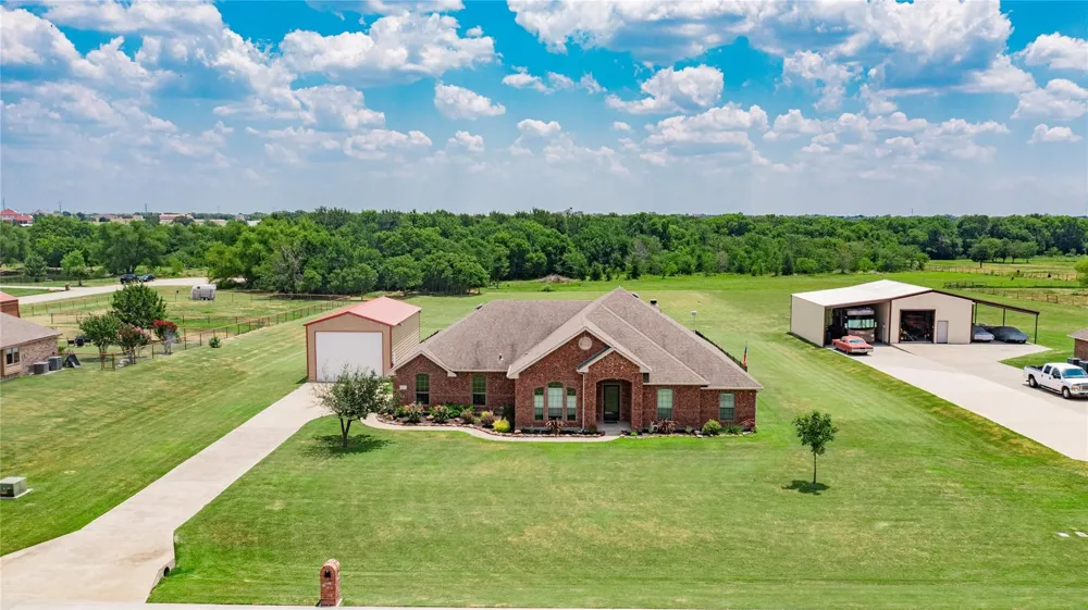 245 Mckinley Lane Royse City, TX 75189