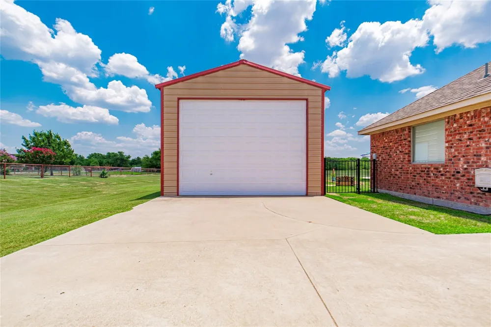 245 Mckinley Lane Royse City, TX 75189
