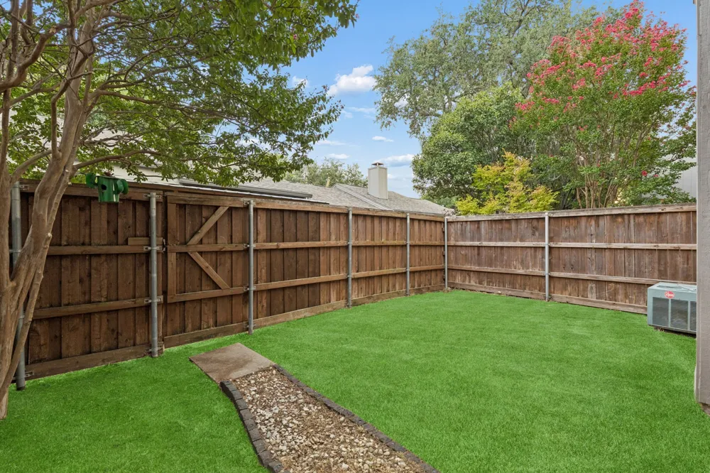 9622 Highland View Drive Dallas, TX 75238