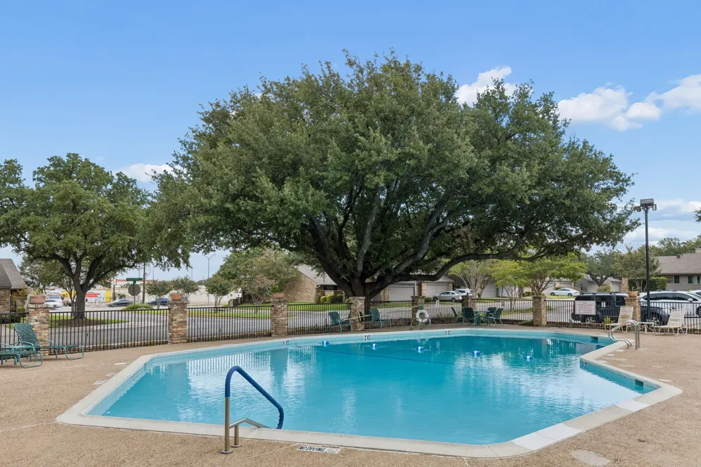 9622 Highland View Drive Dallas, TX 75238