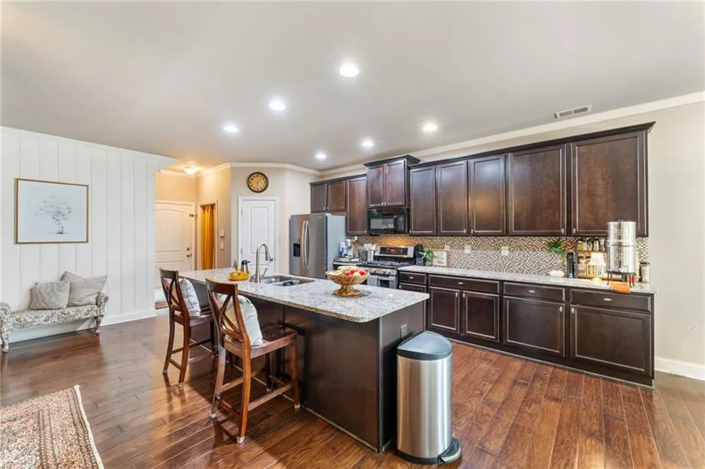 194 Hawthorne Ridge Circle Dallas, GA 30132
