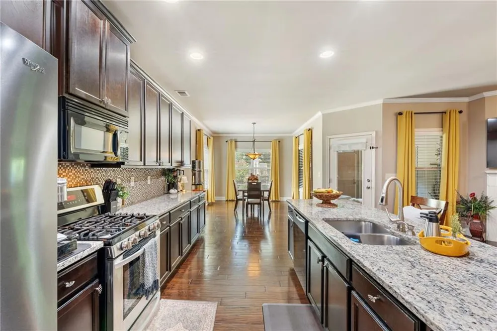 194 Hawthorne Ridge Circle Dallas, GA 30132