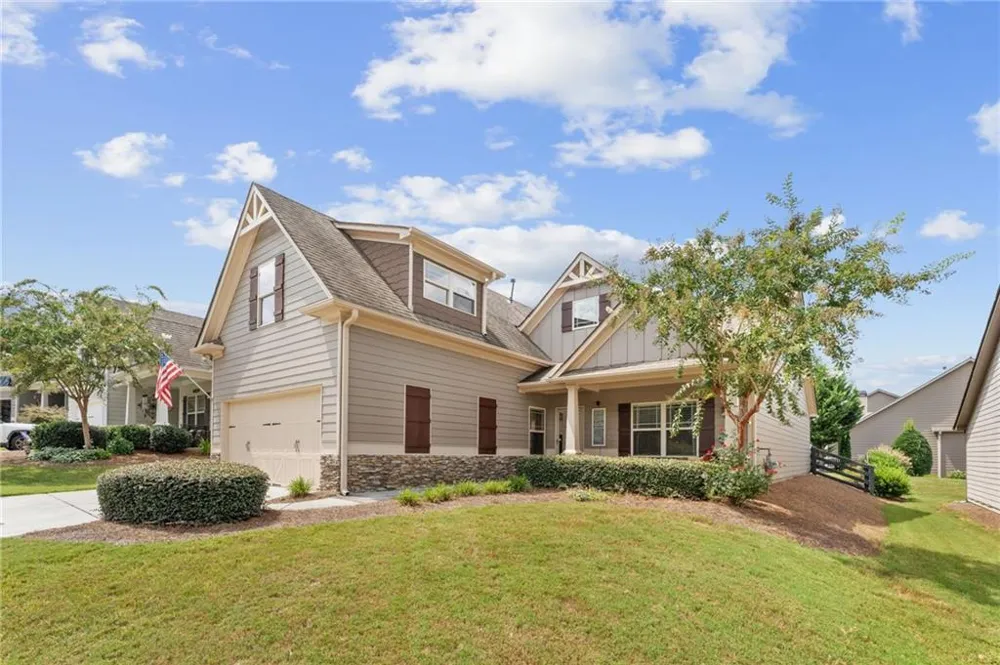 194 Hawthorne Ridge Circle Dallas, GA 30132