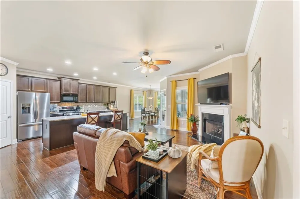 194 Hawthorne Ridge Circle Dallas, GA 30132