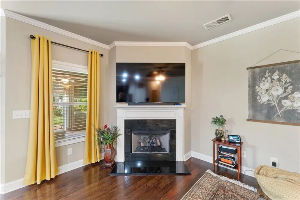 194 Hawthorne Ridge Circle Dallas, GA 30132