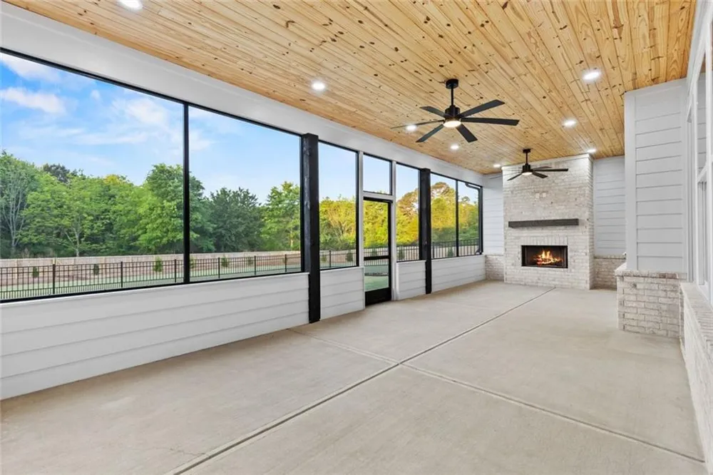 825 Arch Tanner Road Bethlehem, GA 30620
